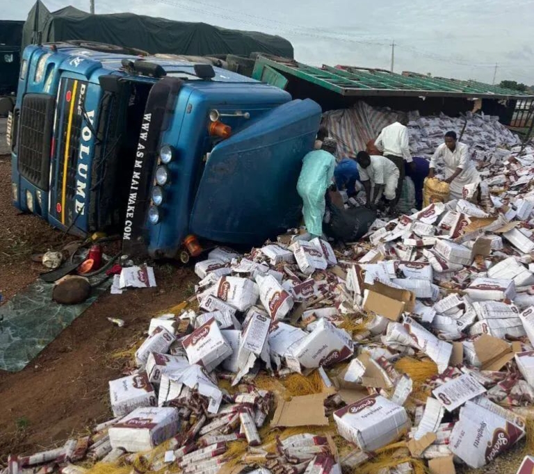 15 Killed, 17 Injured in Lone Truck Crash on Ilorin-Jebba Expressway