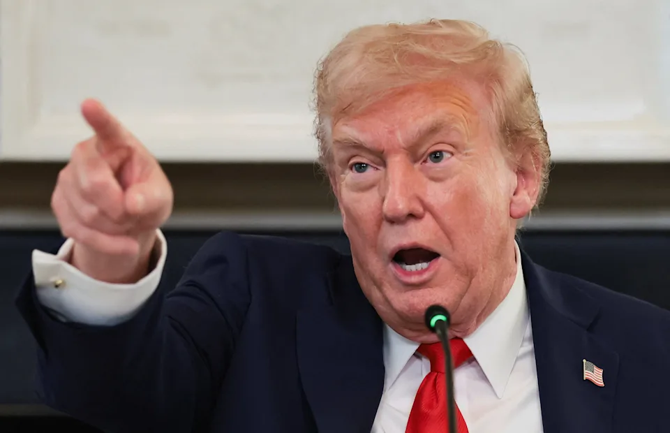 Trump threatens Colombian president after invading Venezuela