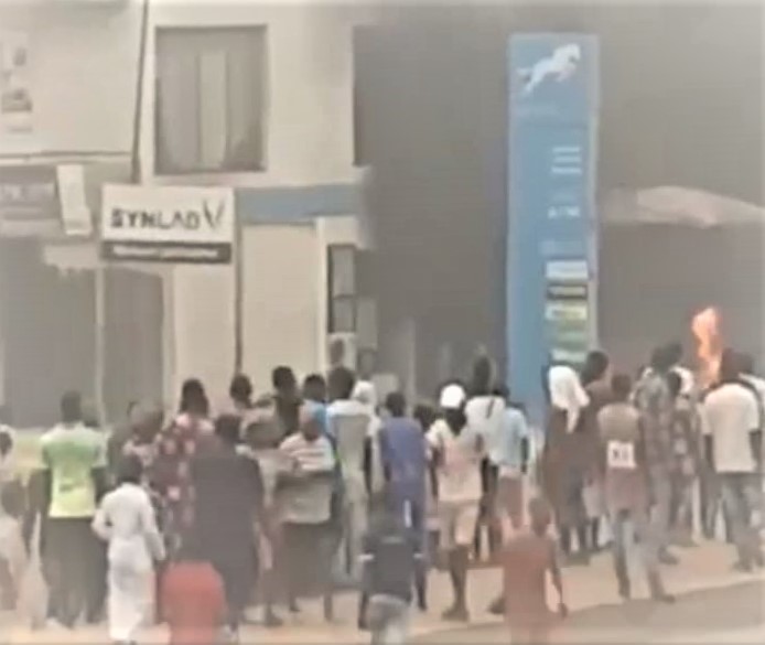 Sagamu protest: “Success of APC rally got the feeble opposition PDP frustrated” – Abiodun blames PDP for ‘naira scarcity’ protest