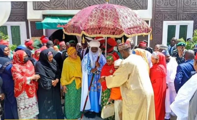 Ìnira lábẹ́ Ìjọba Tinúubú kọjá Sísọ - Emir ìlú Kánò sọ fún aya Ààrẹ Tinúubú