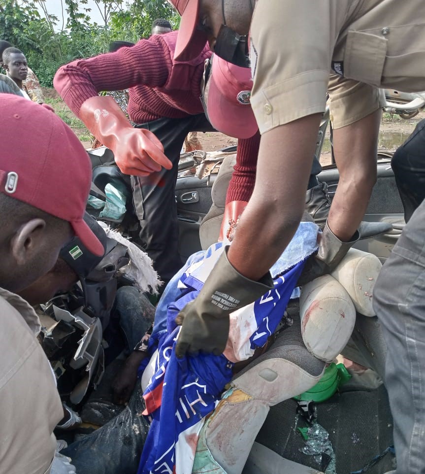 Five dead, three injured in Abeokuta-Sagumu lone accident