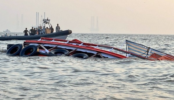 5 Dead, 20 missing as boat conveying burial guests capsizes in Delta