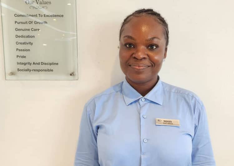 Just In: Hotel worker returns over N50m forgotten by Customer in Lagos