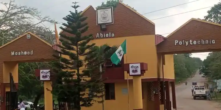 Reunion: MAPoly old students donate Multi-Million Naira Mini Community Library to Abeokuta North LGA