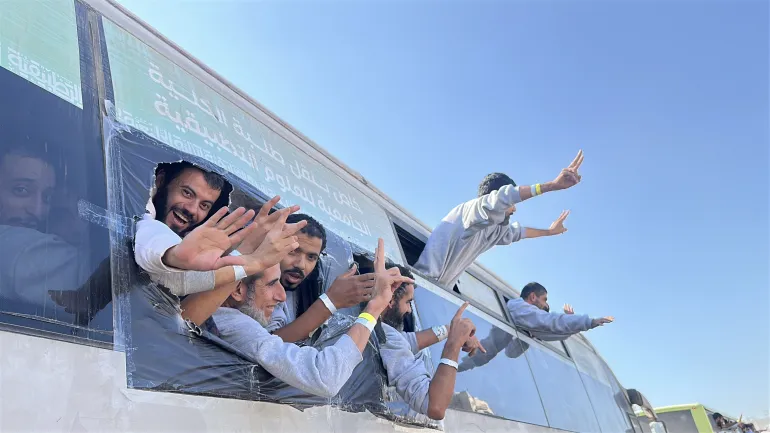 Palestinian prisoners recount ordeal in Israeli prison, as 154 are forced into exile