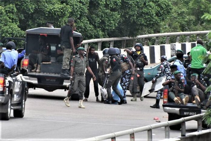Many feared killed, others injured as hoodlums clash with security men in Kano