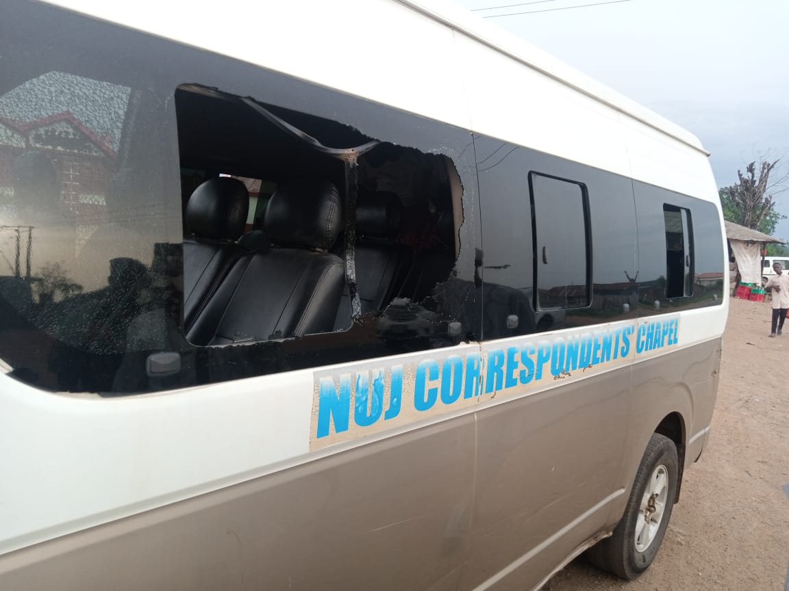 Journalists injured as thugs attack Oyetola's campaign team