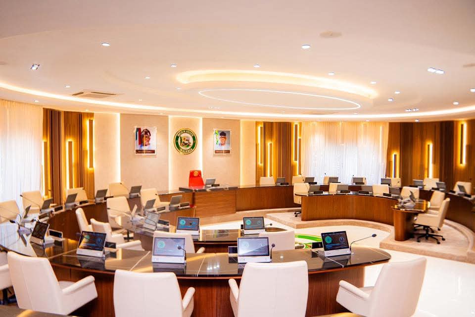 Abiodun, Osoba unveil renovated ogun govt executive chamber