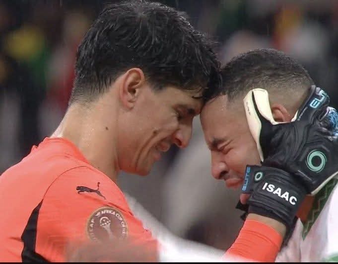 'Wipe your tears with my towels' - Super Eagles goalie mocks Moroccan players