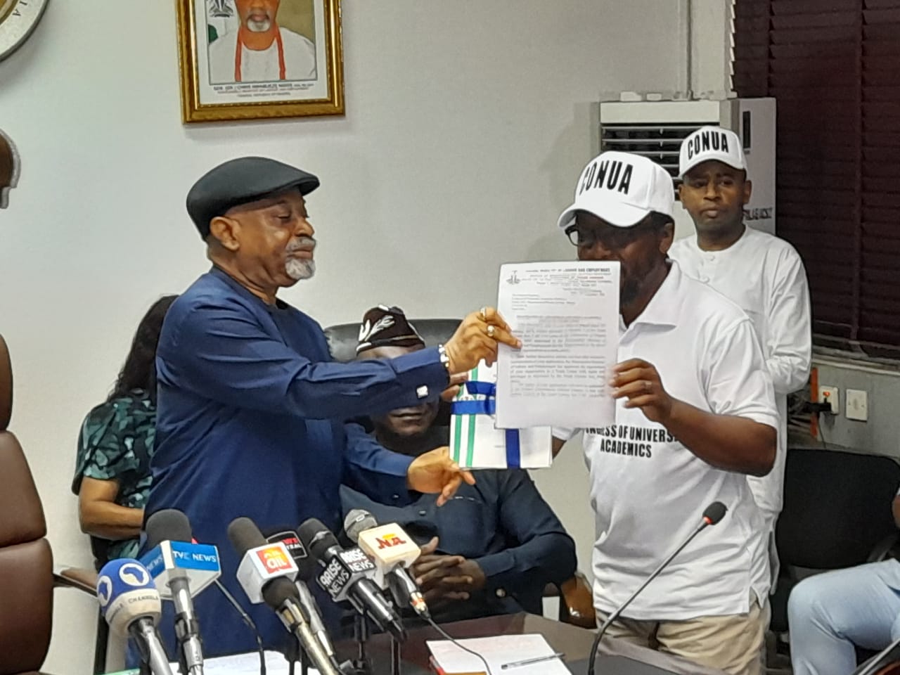 FG brakes ASUU ranks, registers two rival unions